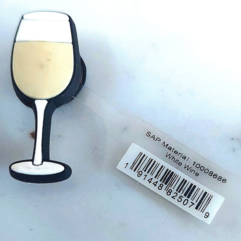 CROCS Wine Cup Jibbitz Charm. NWT